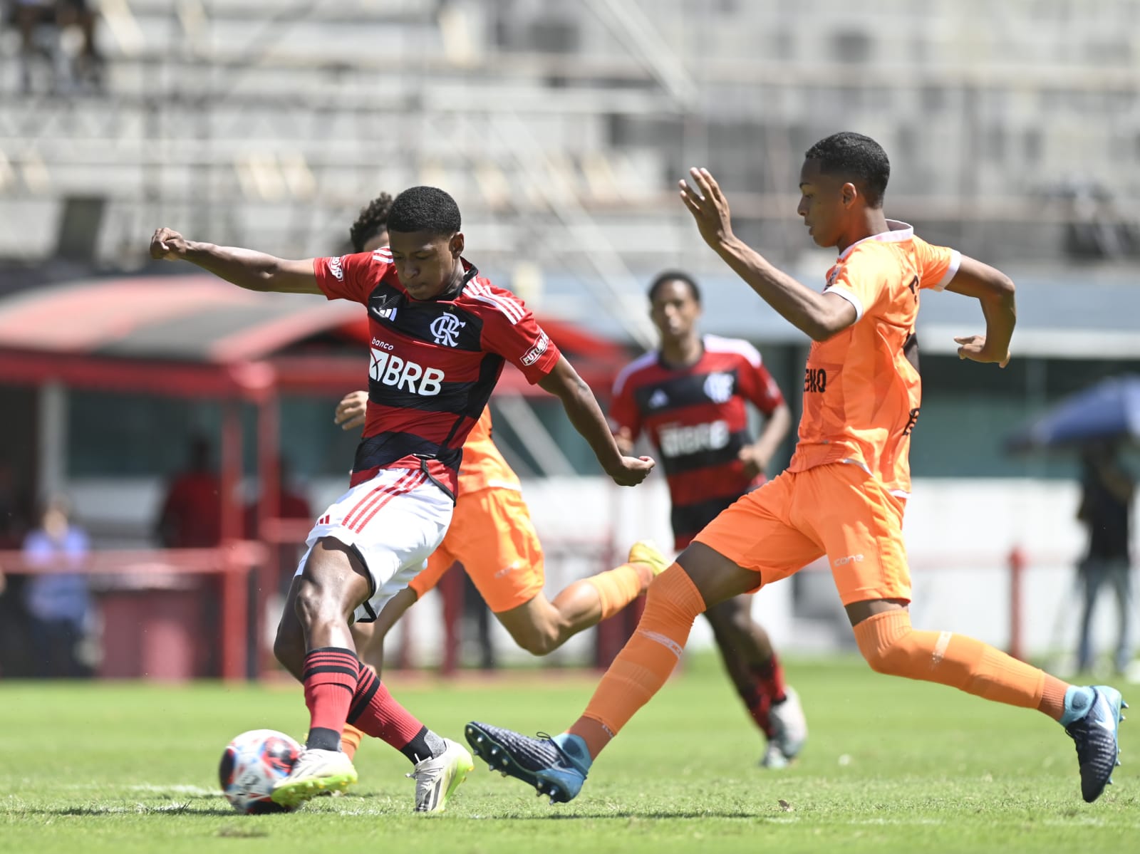 DEPOIS DO SUB-15, SUB-17 TAMBÉM GOLEIA O NOVA IGUAÇU E SEGUE LIDERANDO A TAÇA GUANABARA DA CATEGORIA